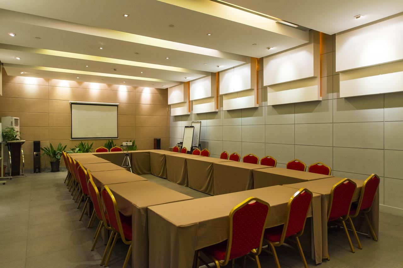 Hotel Jinjiang Baoshan Gongfu Xincun Hulan Road Subway Station Xangai
